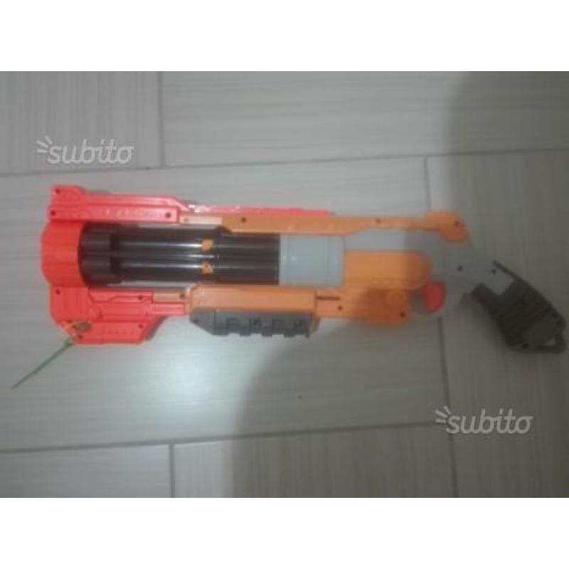 Nerf - pistole giocattolo per bambini
